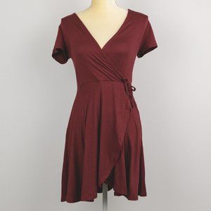 NWT Small Faux Wrap Dress, V Neck Burgundy Tulip Hem Mini Sundress Short Casual